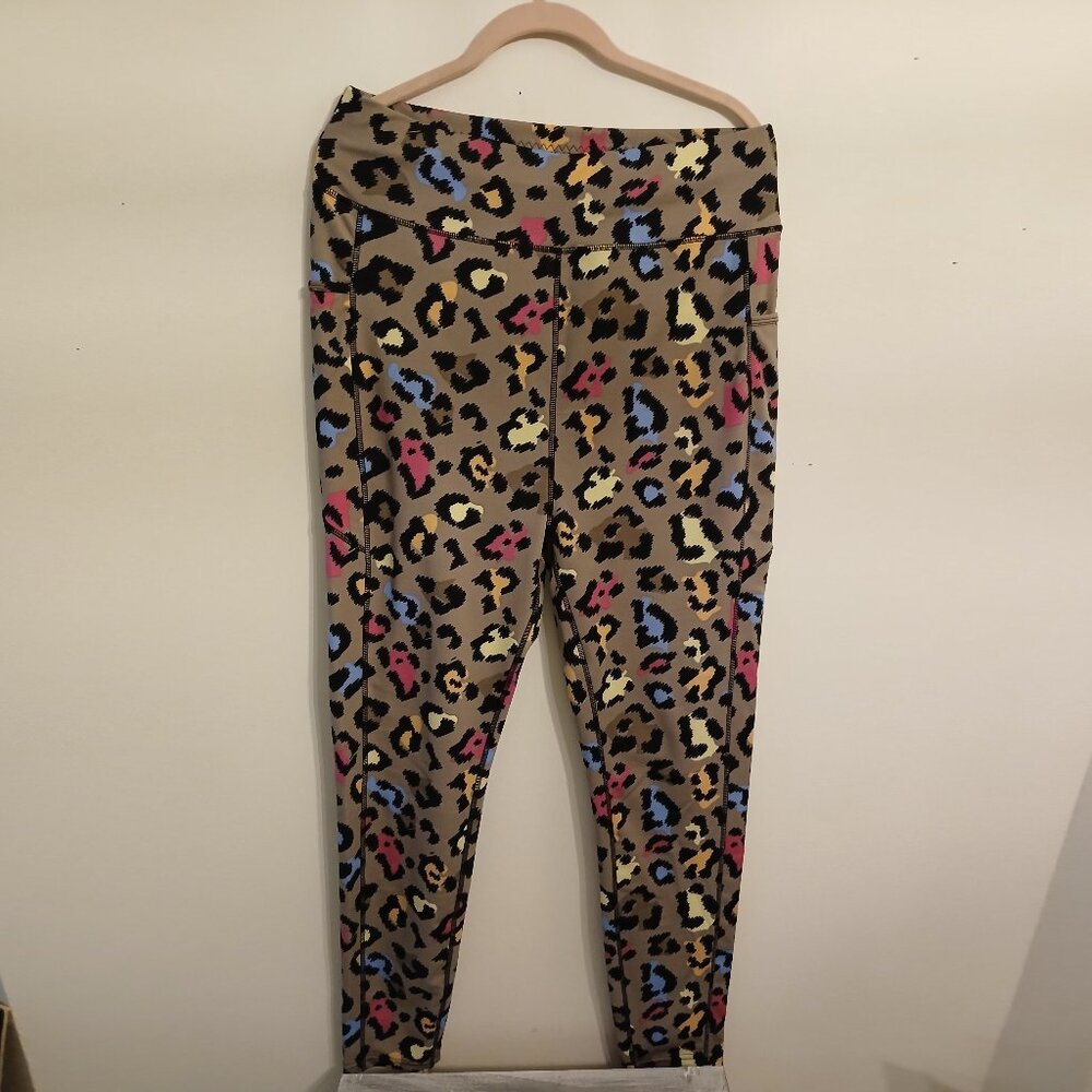 POP Fit 2X Pocketed Spandex Leggings Like-new Multi Color Leopard Print Pattern